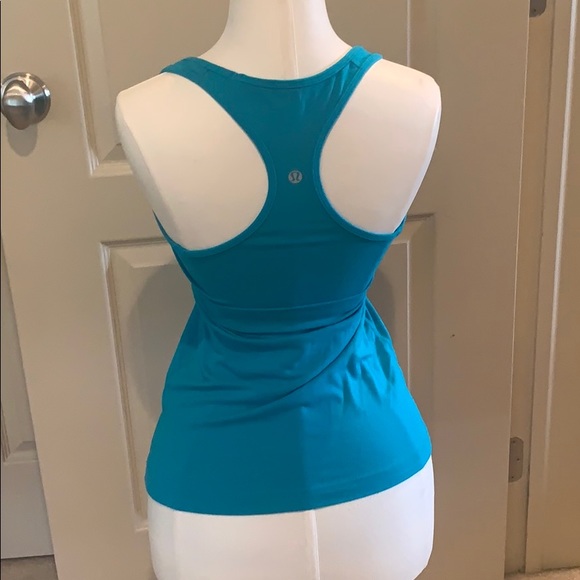 Lululemon workout tank bundle! - Picture 10 of 12